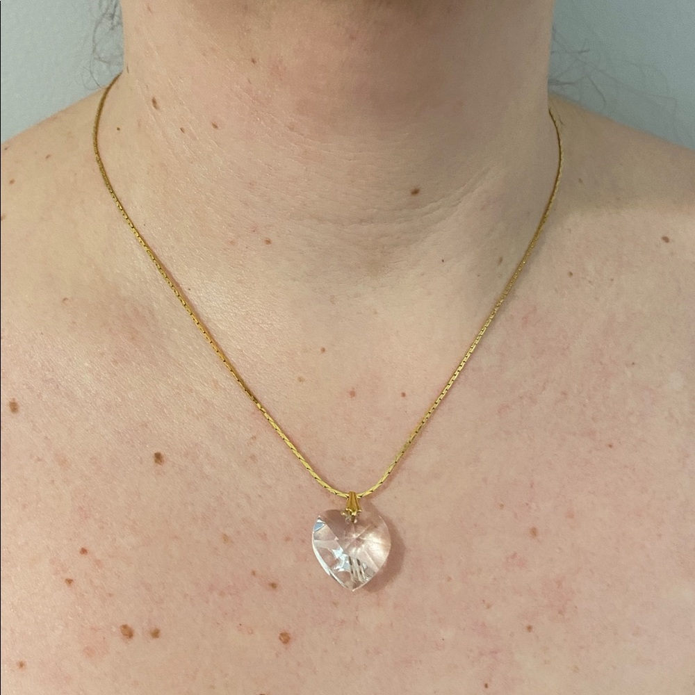 Vintage Gold Tone Korea Necklace and Heart Pendant - Picture 6 of 6